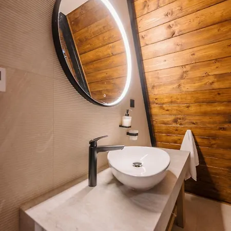 The Frame Croatia Villa Ravna Gora